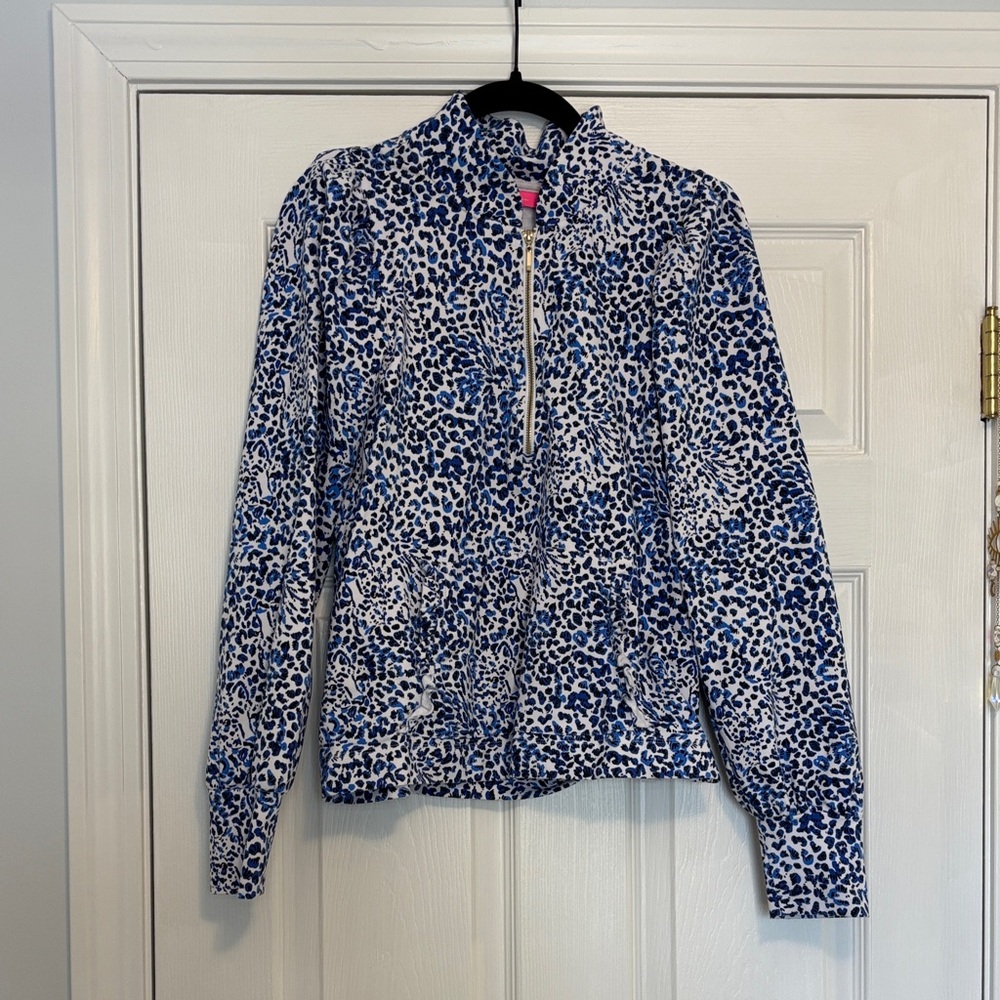 Lilly Pulitzer Blue and White Leopard Print pullover